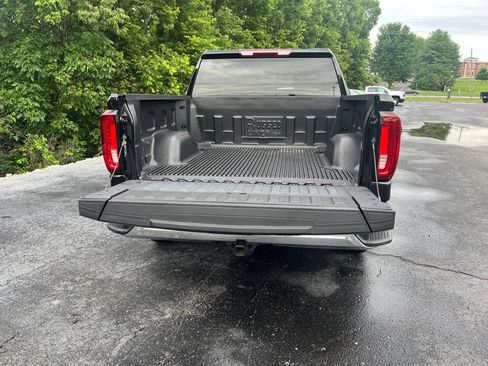 Used 2025 GMC Sierra 1500 SLT AWD/4WD image 11