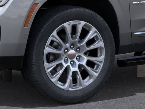 New 2026 GMC Yukon XL Denali w/ Sun & Power Step Package AWD/4WD image 9