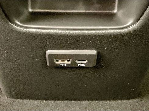 Used 2019 Nissan Sentra NISMO w/ Electronics Package image 26