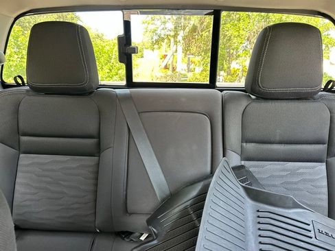 Certified 2024 Nissan Frontier SV w/ SV Convenience Package RWD image 15