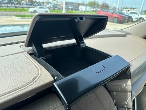 New 2026 GMC Yukon Denali AWD/4WD image 42