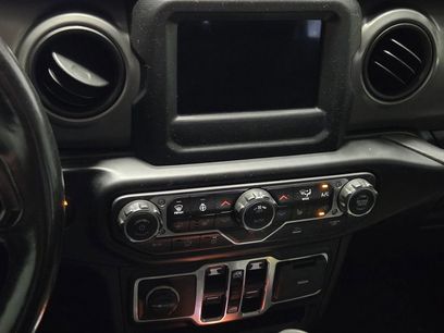 Certified 2021 Jeep Gladiator Willys