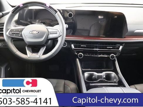 Used 2026 Chevrolet Traverse Z71 w/ Enhanced Driving Package AWD/4WD image 15