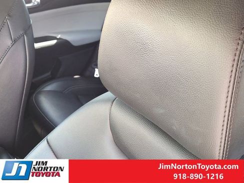 Used 2025 Jeep Compass Limited AWD/4WD image 15