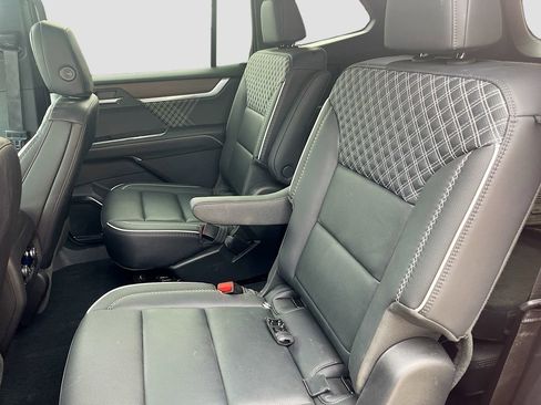 Used 2025 GMC Acadia Denali w/ Super Cruise Package AWD/4WD image 26