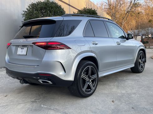 Certified 2025 Mercedes-Benz GLE 450e 4MATIC image 6