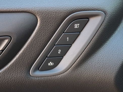 Used 2021 GMC Acadia Denali w/ Denali Ultimate Package image 33