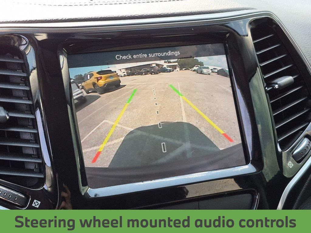 Used 2020 Jeep Cherokee Limited FWD image 25