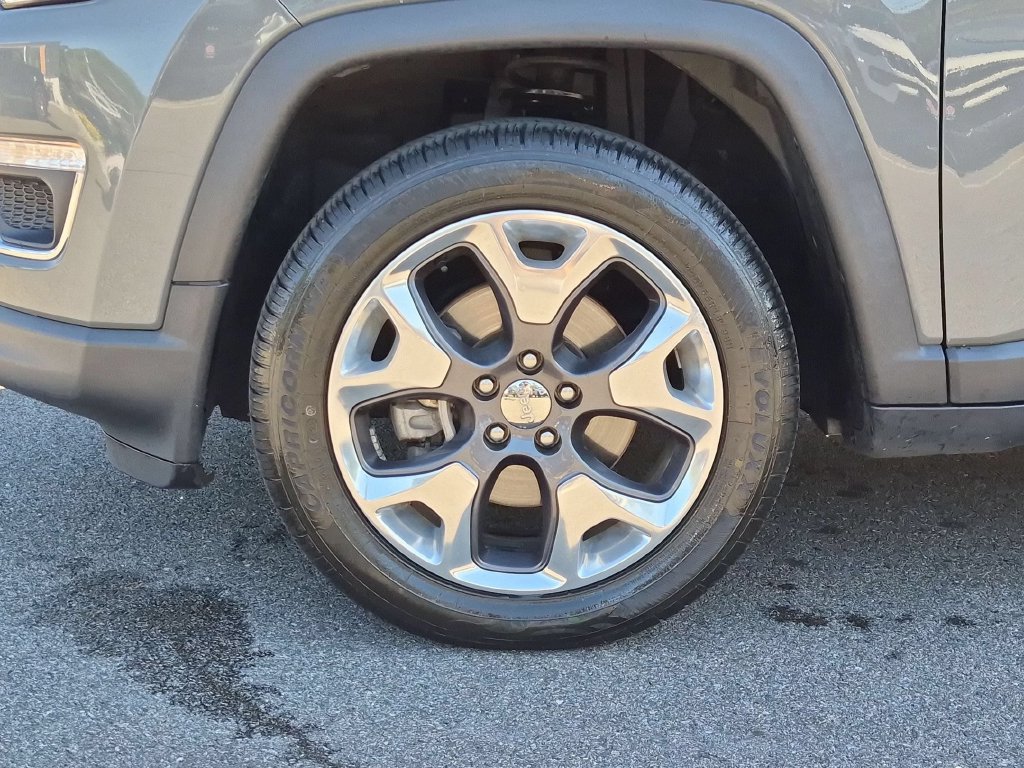 Used 2021 Jeep Compass Limited AWD/4WD image 25
