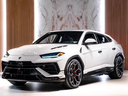 Used 2023 Lamborghini Urus Performante