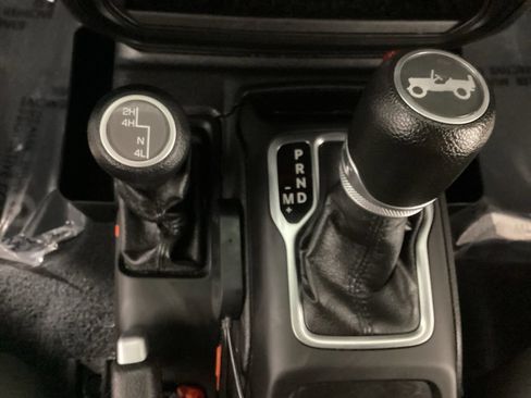 Used 2020 Jeep Wrangler Unlimited Sport S AWD/4WD image 20