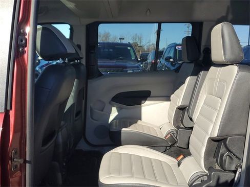 Certified 2020 Ford Transit Connect XLT w/ XLT Premium Package image 22