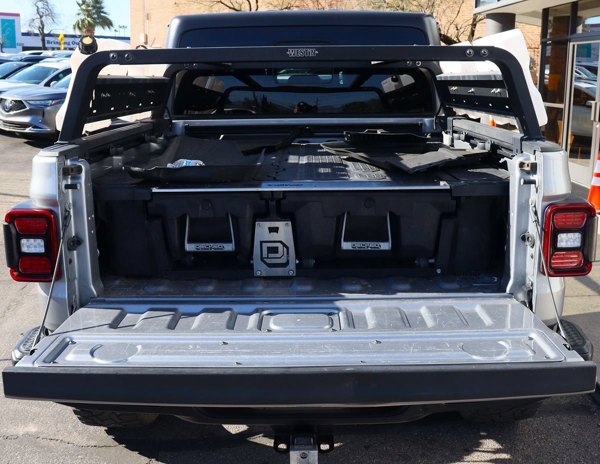 Used 2021 Jeep Gladiator Overland w/ Popular Equipment Package AWD/4WD image 27