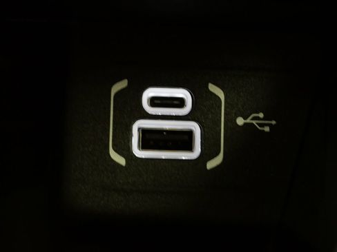 New 2026 Jeep Compass Latitude image 22