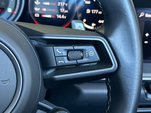 Certified 2024 Porsche 911 Carrera 4S AWD/4WD image 31