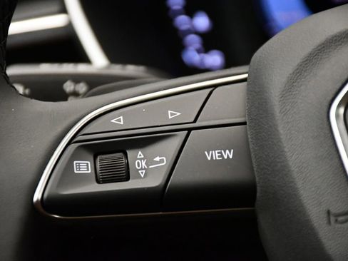 Used 2025 Audi Q3 2.0T Premium w/ Convenience Package image 23