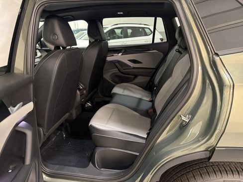 New 2026 Volkswagen Tiguan SE R-Line FWD image 22