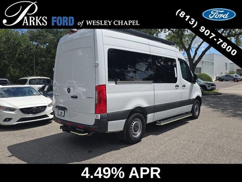 Used 2023 Mercedes-Benz Sprinter 2500 image 4