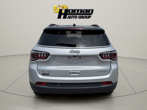 Used 2025 Jeep Compass Limited AWD/4WD image 4