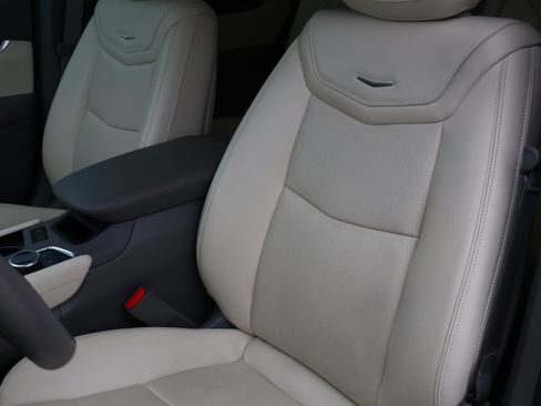 Certified 2023 Cadillac XT6 Premium Luxury w/ Technology Package image 19