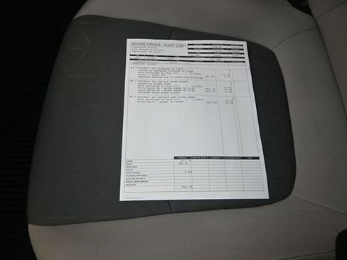 Used 2024 Toyota RAV4 XLE w/ Convenience Package FWD image 4