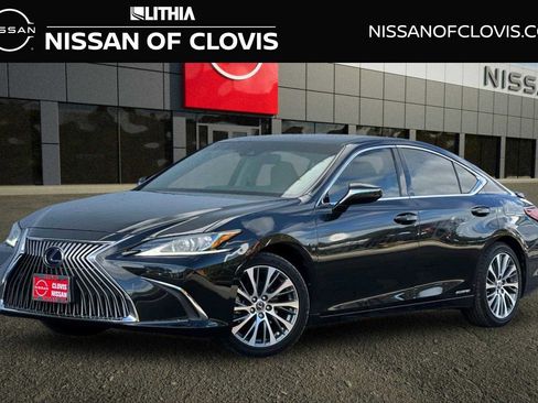 Used 2021 Lexus ES 300h w/ Premium Package image 1
