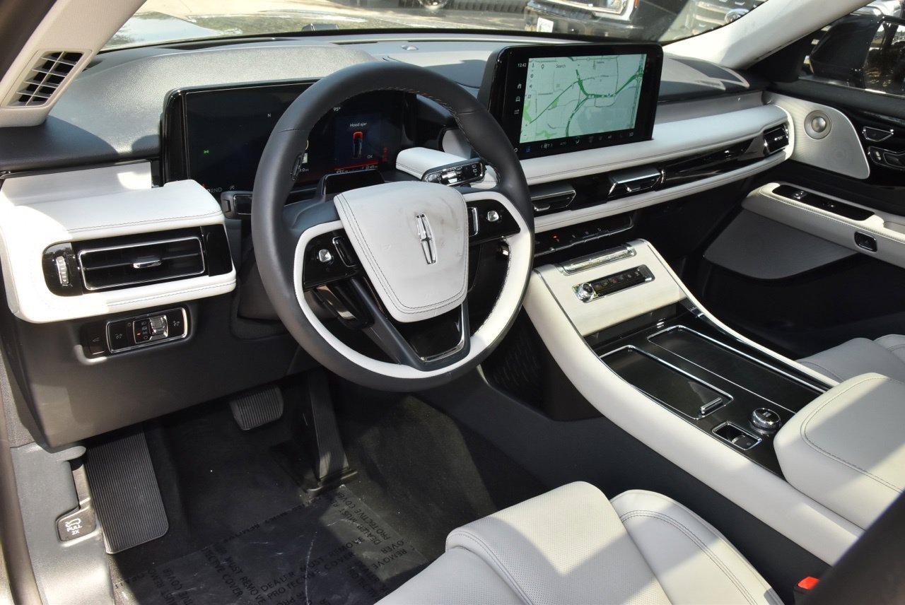 New 2027 Lincoln Aviator Reserve AWD/4WD image 34