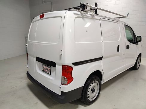 Used 2021 Nissan NV200 S image 5