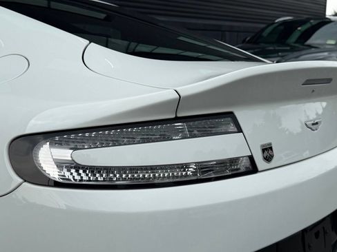 Used 2015 Aston Martin V8 Vantage GT RWD image 14