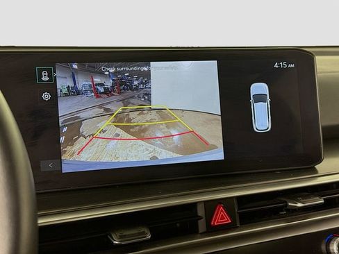 Used 2024 Kia Sorento S image 14