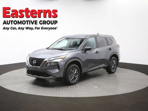 Used 2023 Nissan Rogue S AWD/4WD image 57