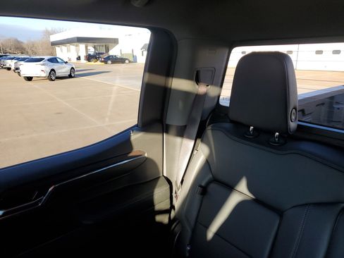 Used 2024 GMC Sierra 1500 SLT w/ SLT Premium Plus Package image 13