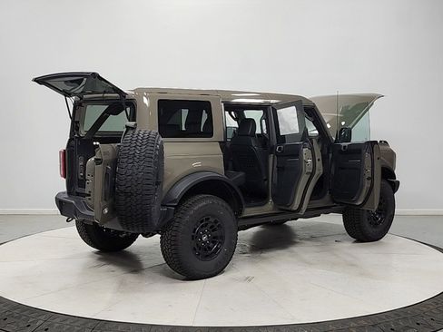 New 2026 Ford Bronco Badlands AWD/4WD image 15