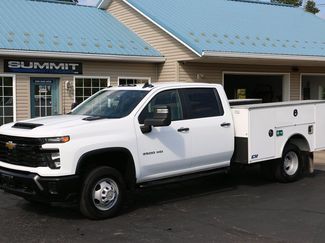 Used 2025 Chevrolet Silverado 3500 W/T w/ WT Convenience Package AWD/4WD video 1