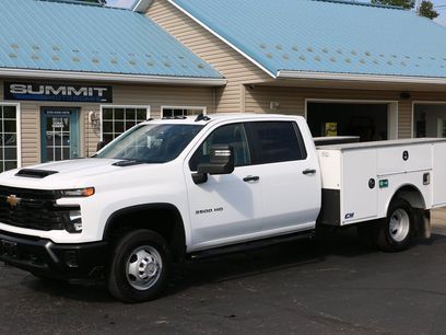 Used 2025 Chevrolet Silverado 3500 W/T w/ WT Convenience Package