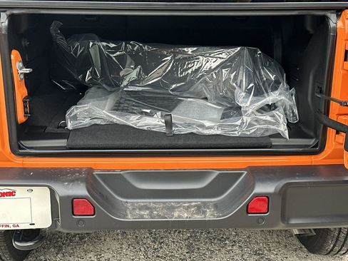 New 2025 Jeep Wrangler Sahara image 18