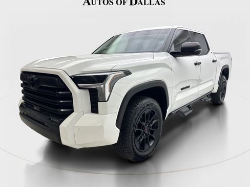 Used 2024 Toyota Tundra SR5 w/ SR5 Convenience Package AWD/4WD image 2