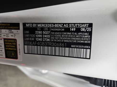 Used 2026 Mercedes-Benz C 300 Sedan image 38