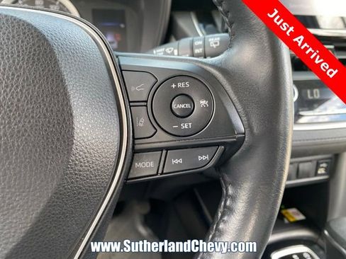 Used 2022 Toyota Corolla Cross LE image 22