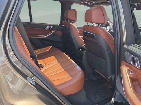 Certified 2024 BMW X5 xDrive40i w/ Executive Package AWD/4WD image 15