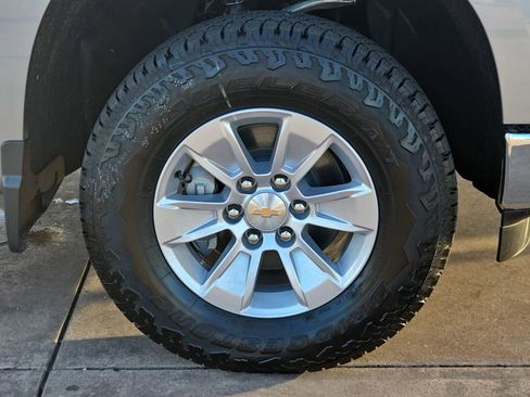 New 2026 Chevrolet Silverado 1500 W/T w/ WT Safety Package image 38