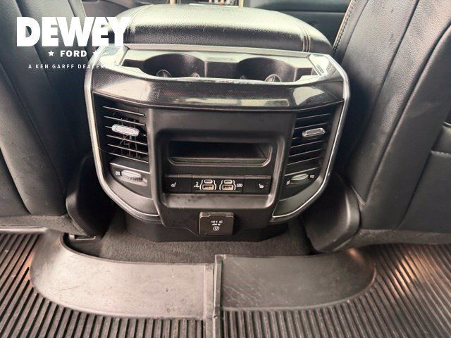 Used 2019 RAM 1500 Laramie AWD/4WD image 33