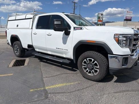 Used 2022 GMC Sierra 3500 SLE w/ SLE Convenience Package AWD/4WD image 3