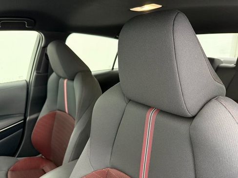 Used 2024 Toyota Corolla SE image 26