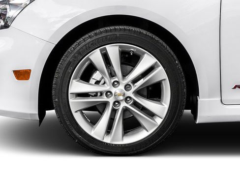 Used 2016 Chevrolet Cruze LT image 14