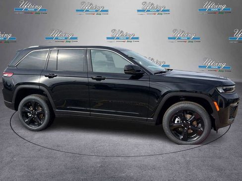 New 2026 Jeep Grand Cherokee Limited w/ Limited Altitude Package AWD/4WD image 2