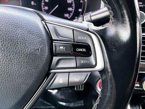Used 2022 Honda Accord Sport image 18