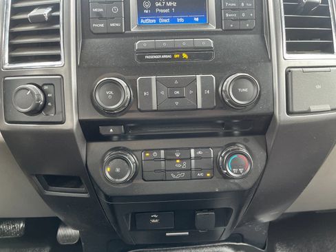 Used 2016 Ford F150 XLT image 20