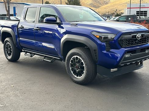 New 2025 Toyota Tacoma TRD Off-Road image 1