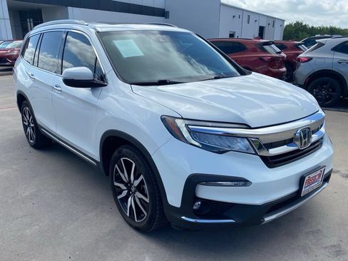 Used 2022 Honda Pilot Touring image 7